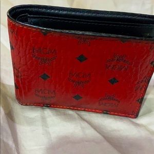 Mcm wallet